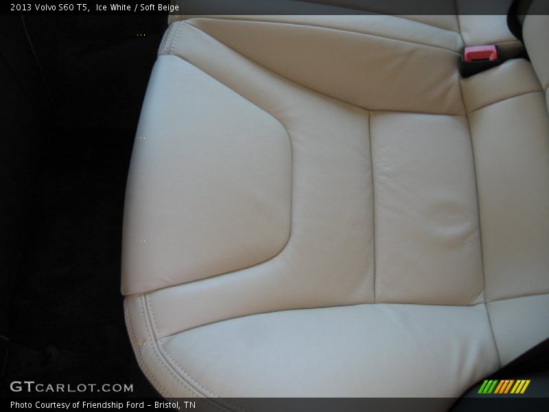 Ice White / Soft Beige 2013 Volvo S60 T5