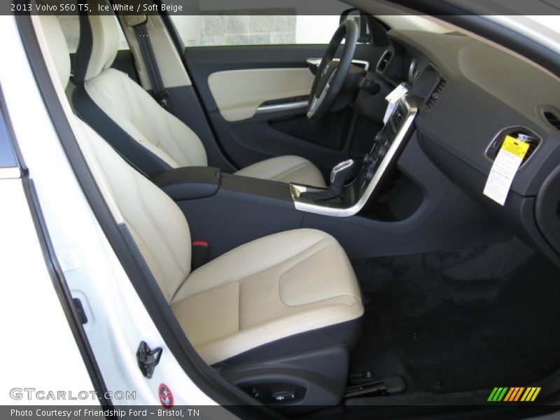 Ice White / Soft Beige 2013 Volvo S60 T5