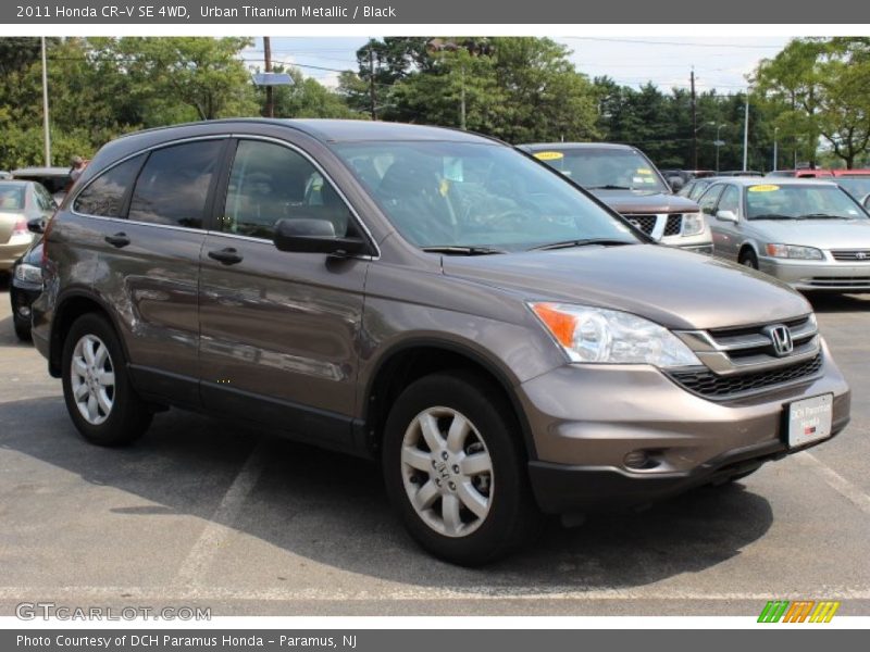 Urban Titanium Metallic / Black 2011 Honda CR-V SE 4WD