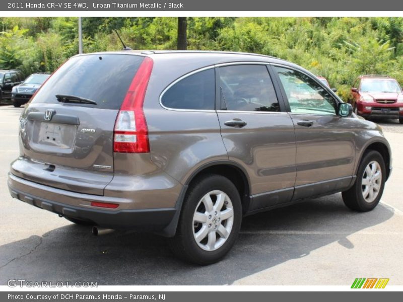 Urban Titanium Metallic / Black 2011 Honda CR-V SE 4WD