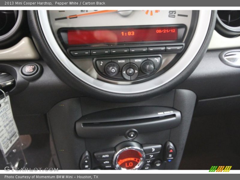 Pepper White / Carbon Black 2013 Mini Cooper Hardtop