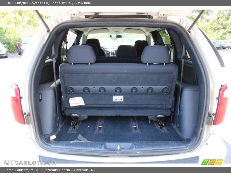  2003 Voyager LX Trunk