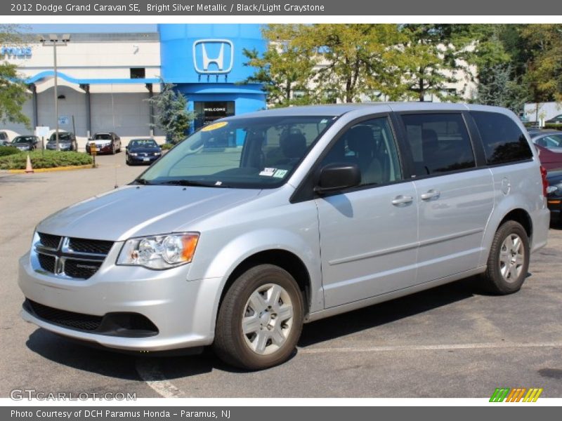 Bright Silver Metallic / Black/Light Graystone 2012 Dodge Grand Caravan SE