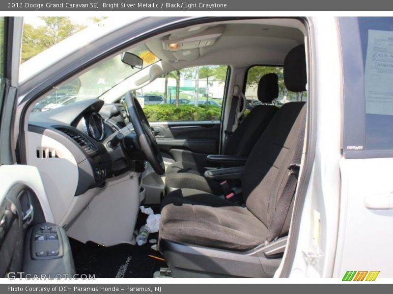 Bright Silver Metallic / Black/Light Graystone 2012 Dodge Grand Caravan SE