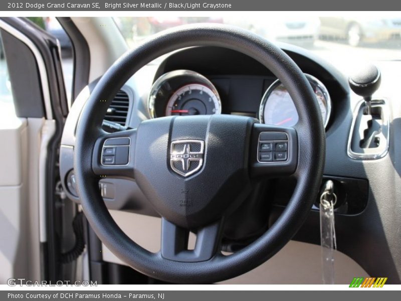 Bright Silver Metallic / Black/Light Graystone 2012 Dodge Grand Caravan SE
