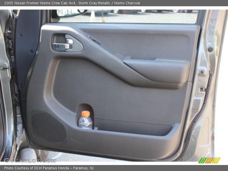 Storm Gray Metallic / Nismo Charcoal 2005 Nissan Frontier Nismo Crew Cab 4x4