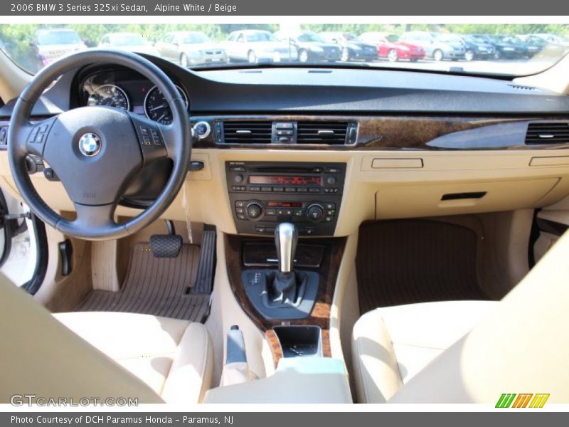 Alpine White / Beige 2006 BMW 3 Series 325xi Sedan