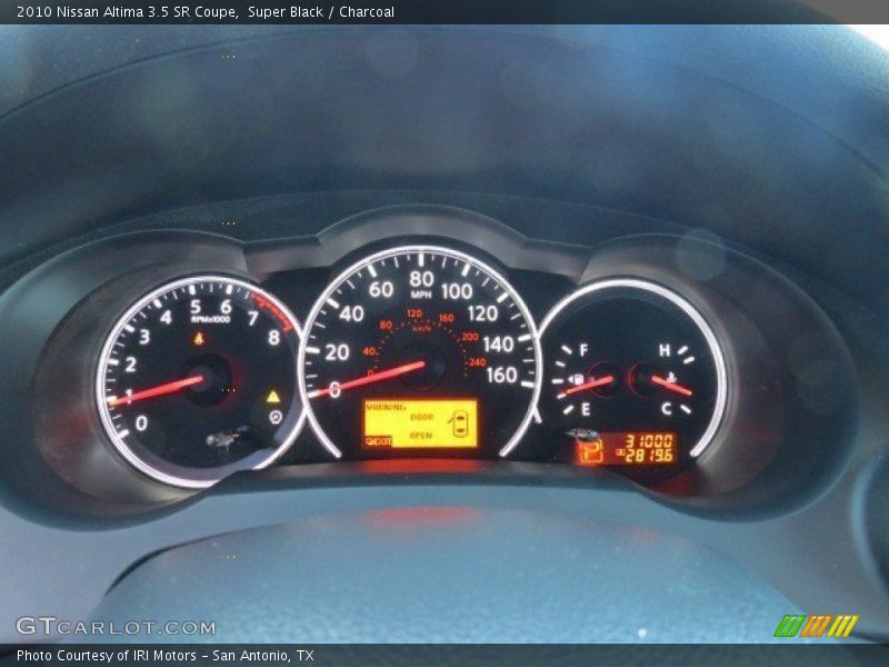 Super Black / Charcoal 2010 Nissan Altima 3.5 SR Coupe
