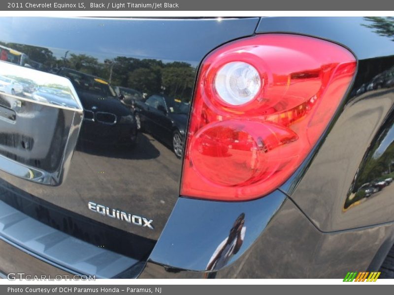 Black / Light Titanium/Jet Black 2011 Chevrolet Equinox LS