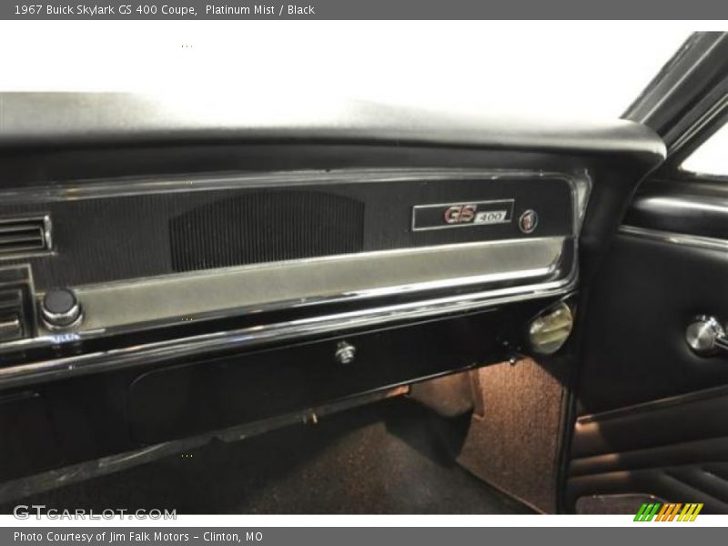 Platinum Mist / Black 1967 Buick Skylark GS 400 Coupe