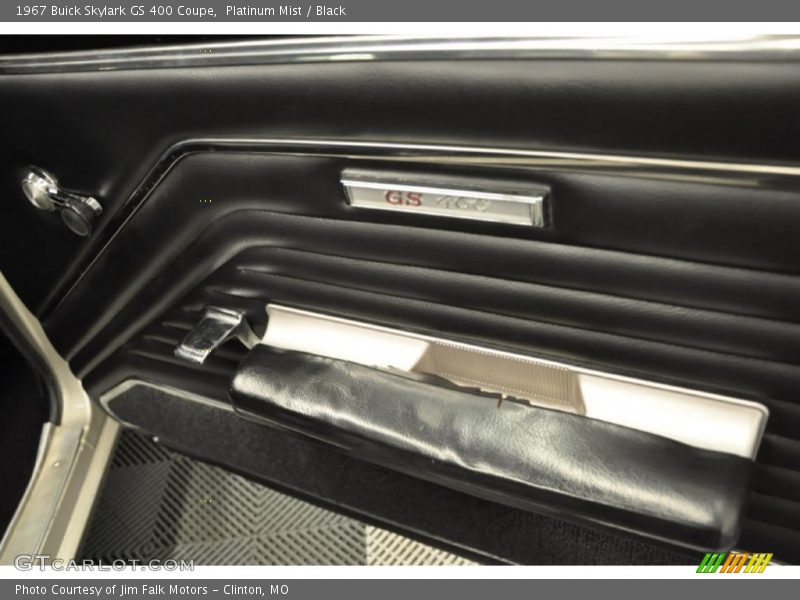 Platinum Mist / Black 1967 Buick Skylark GS 400 Coupe
