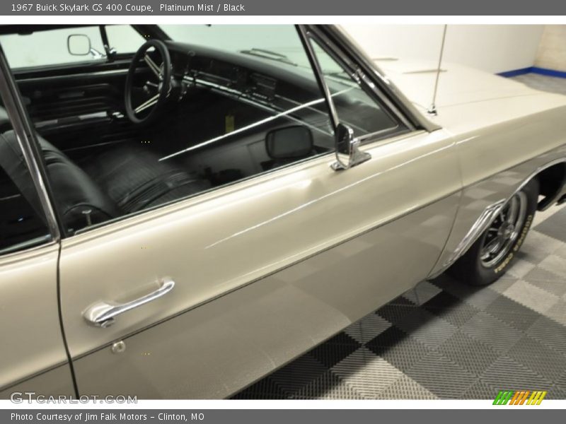 Platinum Mist / Black 1967 Buick Skylark GS 400 Coupe