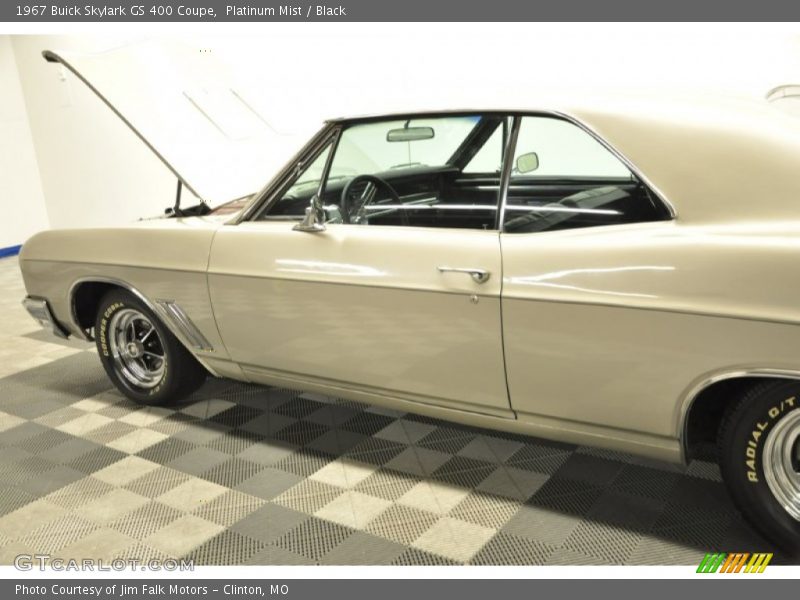 Platinum Mist / Black 1967 Buick Skylark GS 400 Coupe