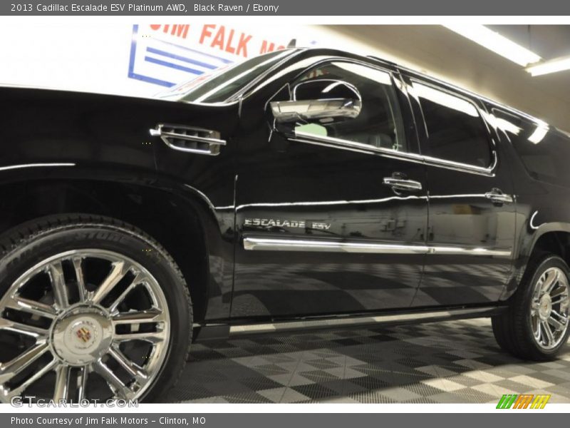 Black Raven / Ebony 2013 Cadillac Escalade ESV Platinum AWD