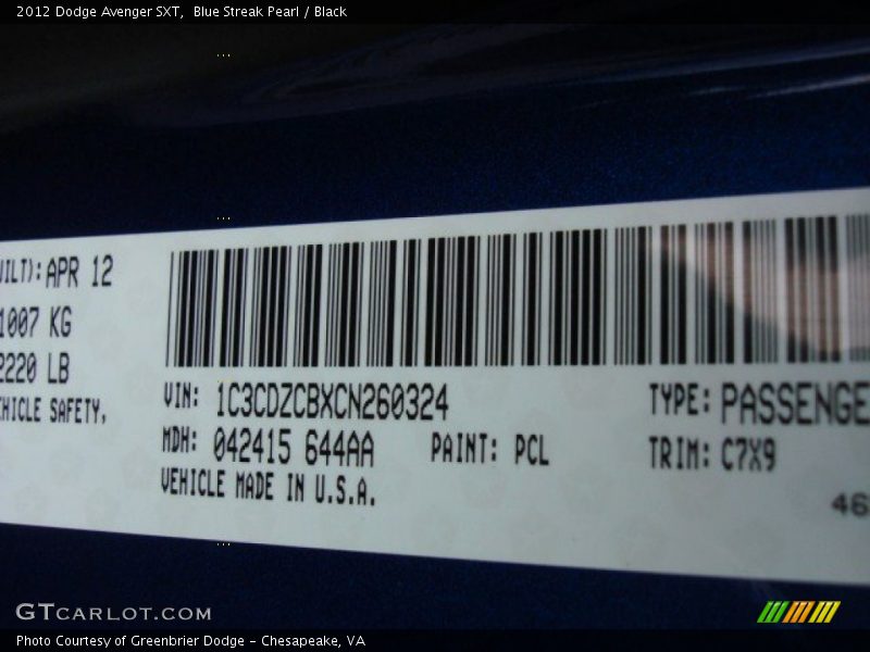 Blue Streak Pearl / Black 2012 Dodge Avenger SXT