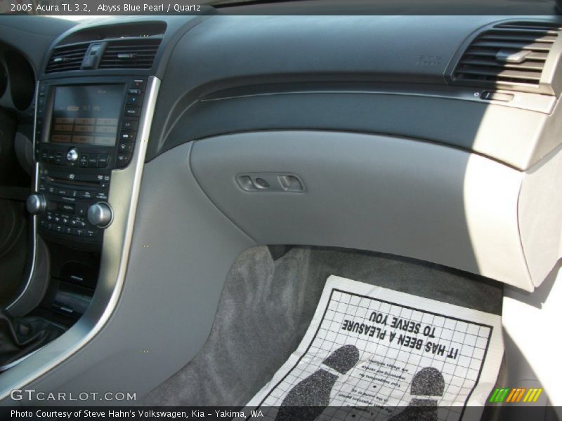 Abyss Blue Pearl / Quartz 2005 Acura TL 3.2