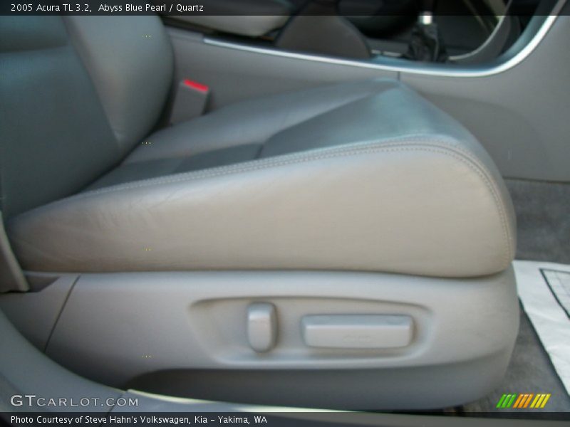 Abyss Blue Pearl / Quartz 2005 Acura TL 3.2