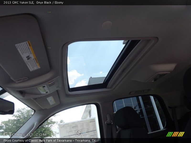 Onyx Black / Ebony 2013 GMC Yukon SLE