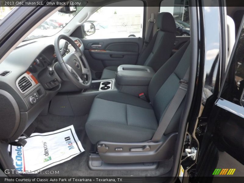 Onyx Black / Ebony 2013 GMC Yukon SLE