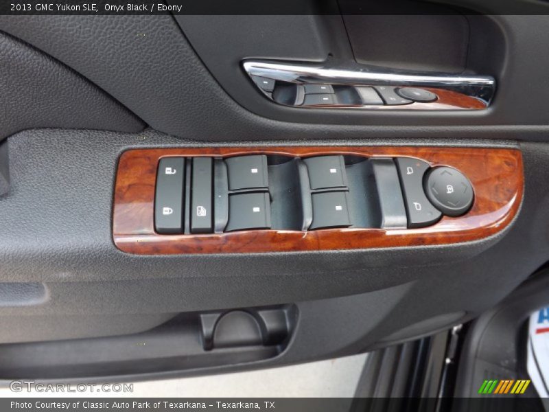 Onyx Black / Ebony 2013 GMC Yukon SLE