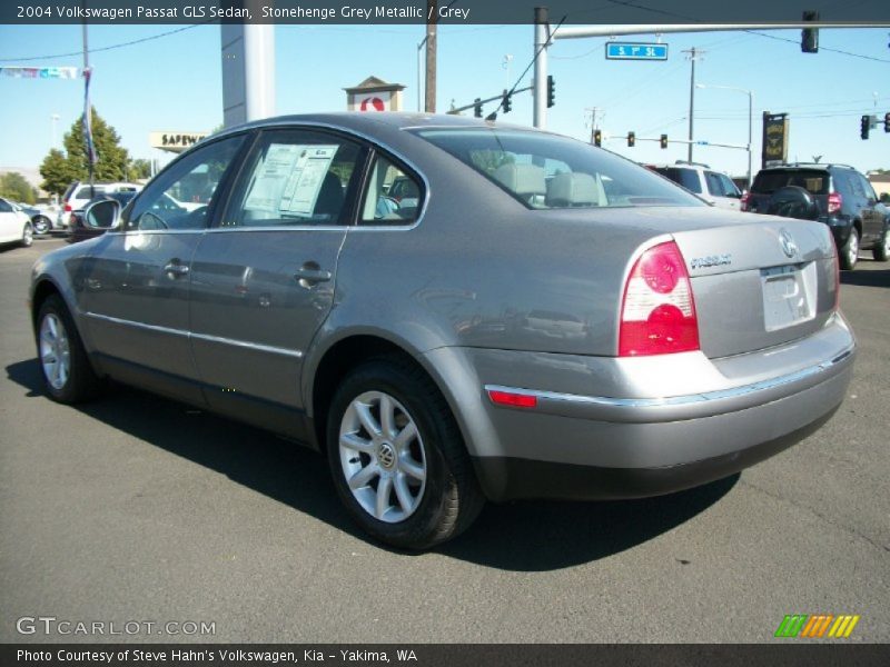Stonehenge Grey Metallic / Grey 2004 Volkswagen Passat GLS Sedan