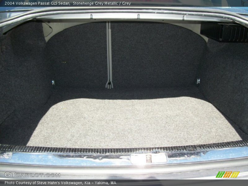 Stonehenge Grey Metallic / Grey 2004 Volkswagen Passat GLS Sedan