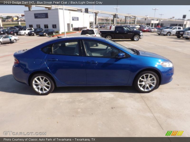  2013 Dart SXT Blue Streak Pearl Coat