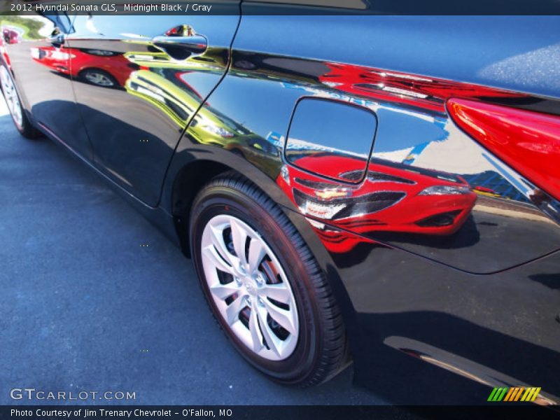 Midnight Black / Gray 2012 Hyundai Sonata GLS