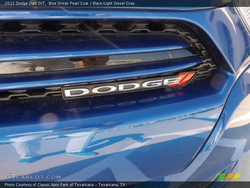 Blue Streak Pearl Coat / Black/Light Diesel Gray 2013 Dodge Dart SXT