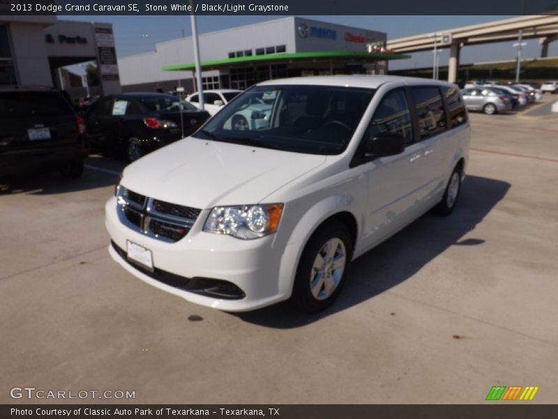 Stone White / Black/Light Graystone 2013 Dodge Grand Caravan SE