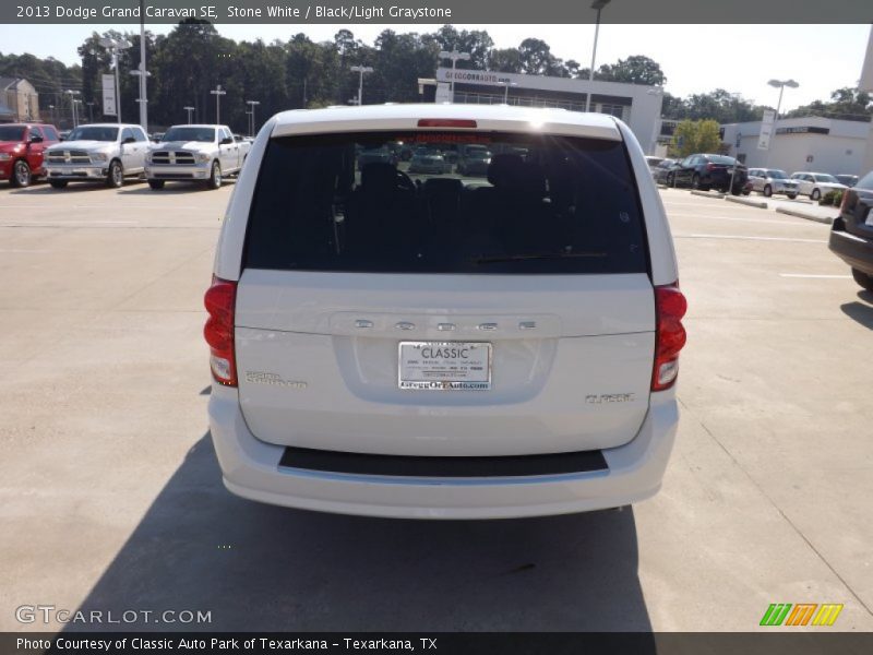 Stone White / Black/Light Graystone 2013 Dodge Grand Caravan SE