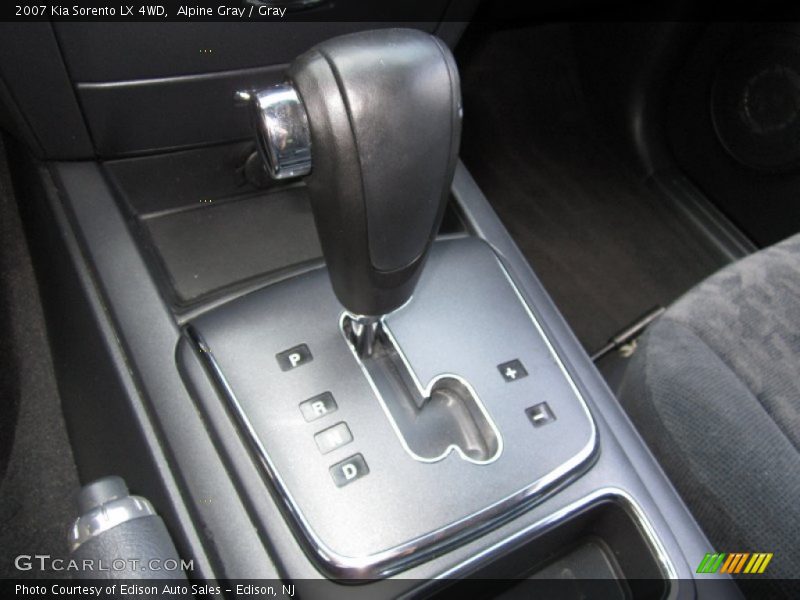 Alpine Gray / Gray 2007 Kia Sorento LX 4WD