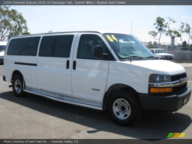 Summit White / Medium Dark Pewter 2004 Chevrolet Express 3500 15 Passenger Van