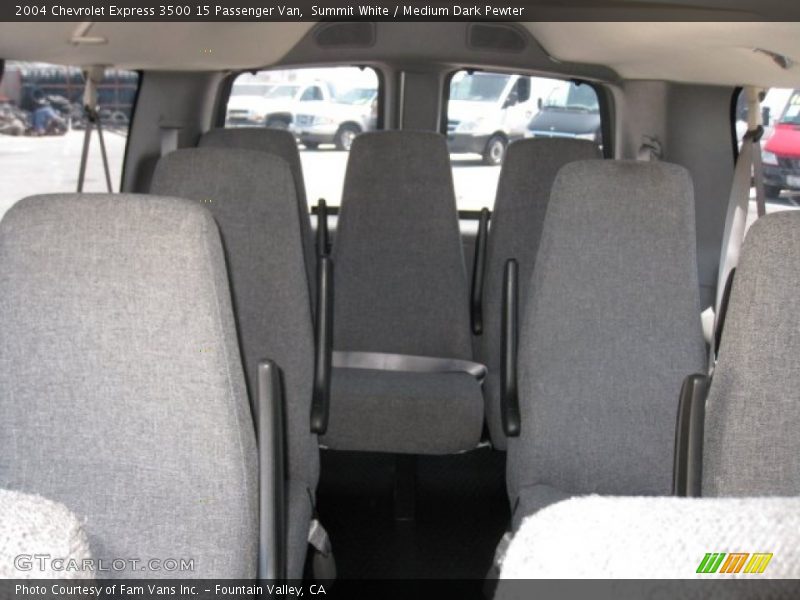 Summit White / Medium Dark Pewter 2004 Chevrolet Express 3500 15 Passenger Van