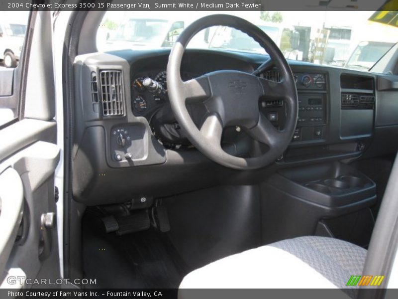Summit White / Medium Dark Pewter 2004 Chevrolet Express 3500 15 Passenger Van