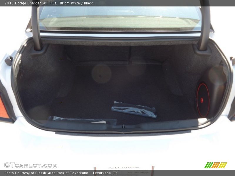 Bright White / Black 2013 Dodge Charger SXT Plus