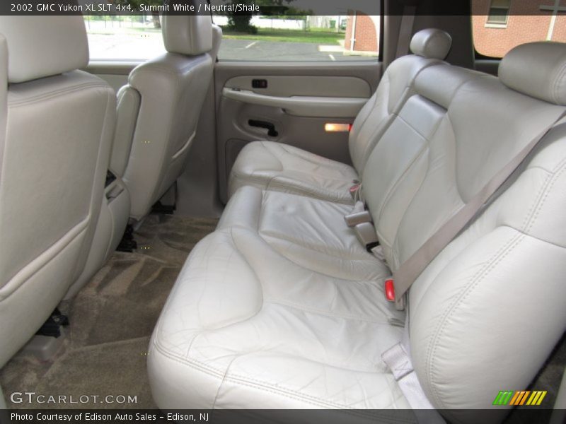 Summit White / Neutral/Shale 2002 GMC Yukon XL SLT 4x4