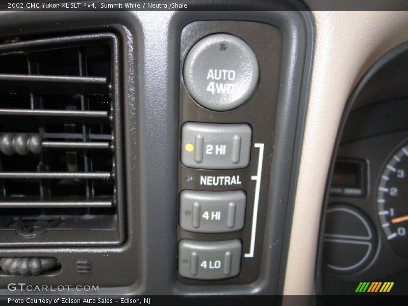 Summit White / Neutral/Shale 2002 GMC Yukon XL SLT 4x4