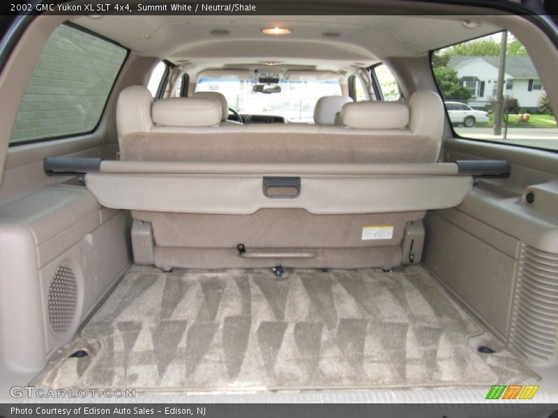 Summit White / Neutral/Shale 2002 GMC Yukon XL SLT 4x4