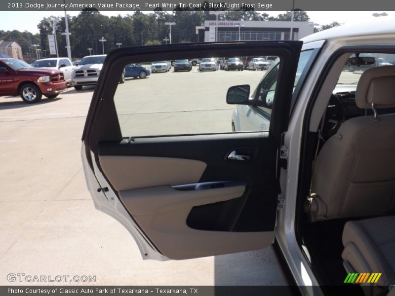 Pearl White Tri Coat / Black/Light Frost Beige 2013 Dodge Journey American Value Package