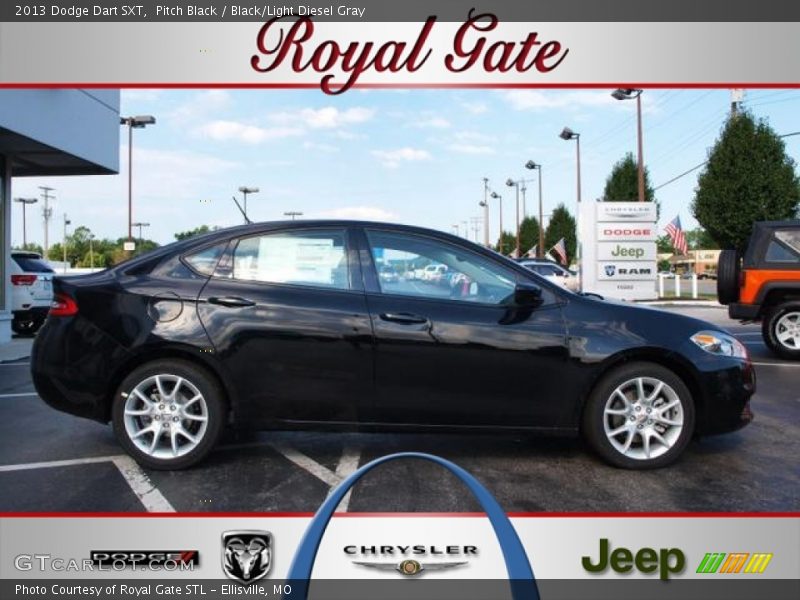 Pitch Black / Black/Light Diesel Gray 2013 Dodge Dart SXT
