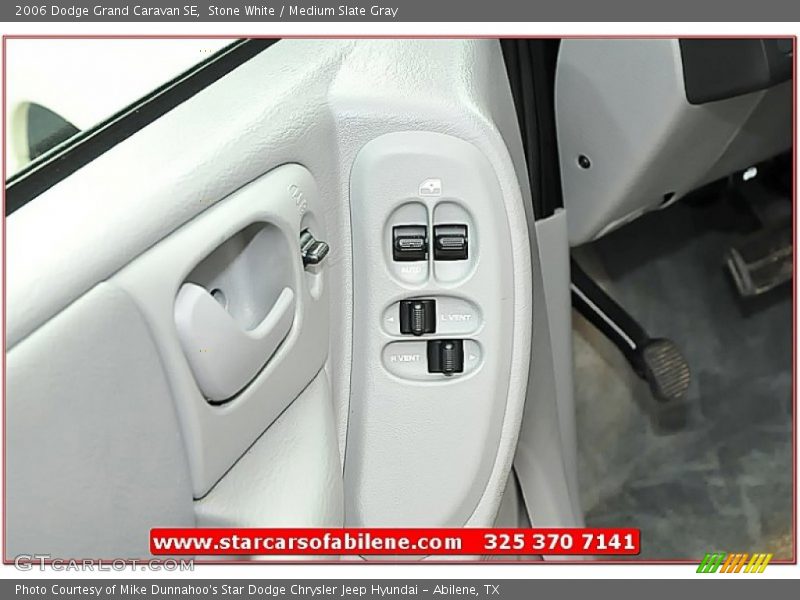 Stone White / Medium Slate Gray 2006 Dodge Grand Caravan SE