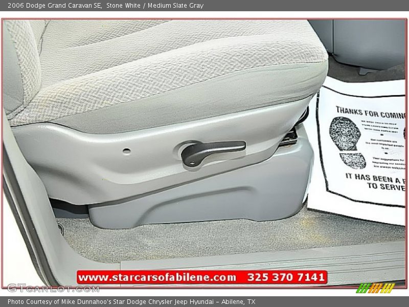 Stone White / Medium Slate Gray 2006 Dodge Grand Caravan SE
