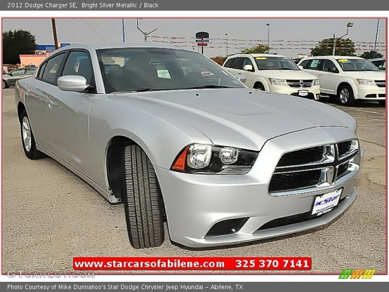 Bright Silver Metallic / Black 2012 Dodge Charger SE