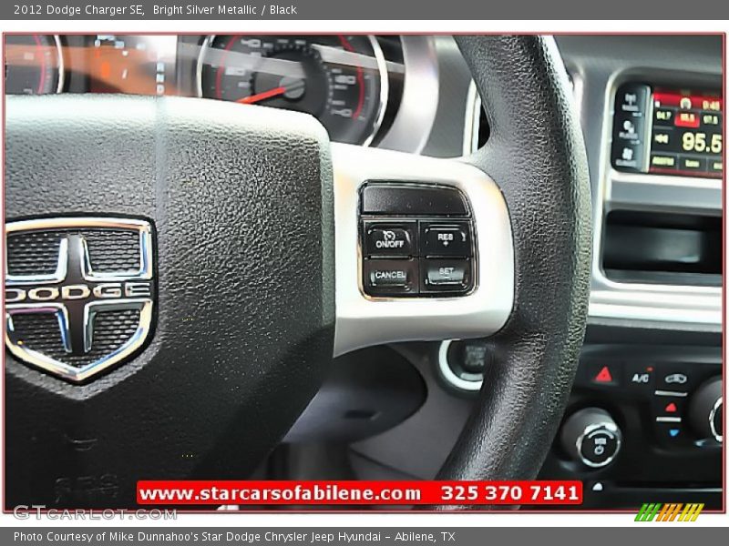 Bright Silver Metallic / Black 2012 Dodge Charger SE