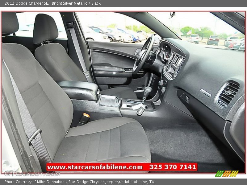 Bright Silver Metallic / Black 2012 Dodge Charger SE