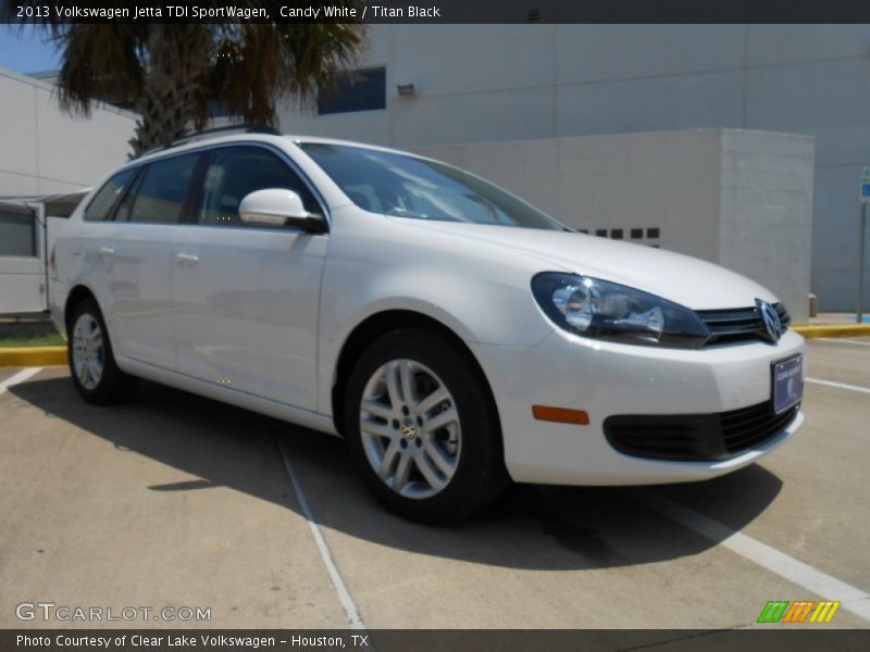 Candy White / Titan Black 2013 Volkswagen Jetta TDI SportWagen
