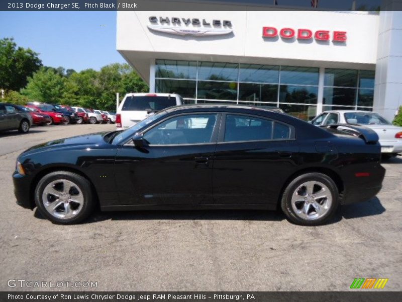 Pitch Black / Black 2013 Dodge Charger SE