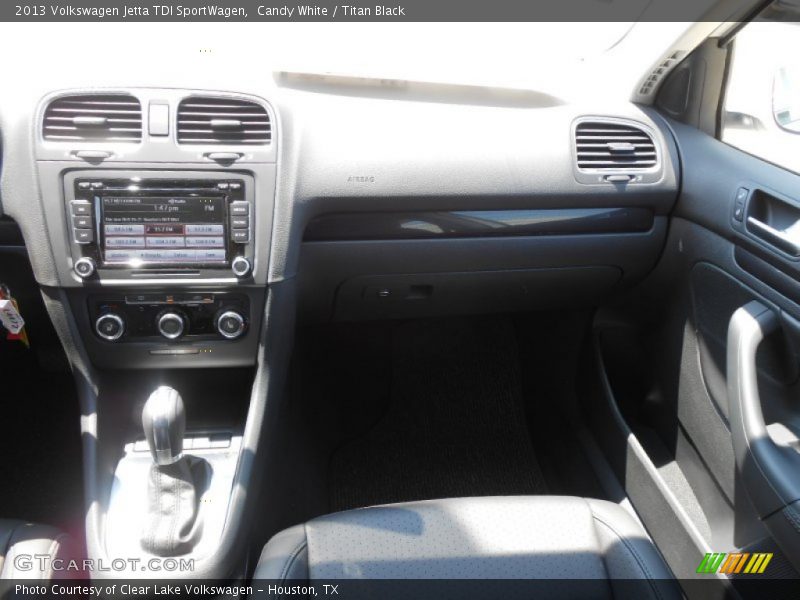 Candy White / Titan Black 2013 Volkswagen Jetta TDI SportWagen