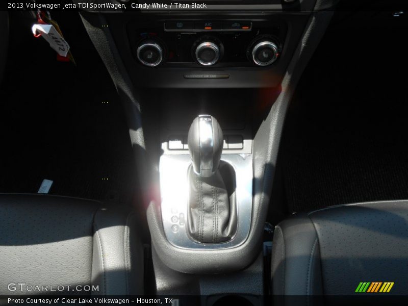 Candy White / Titan Black 2013 Volkswagen Jetta TDI SportWagen